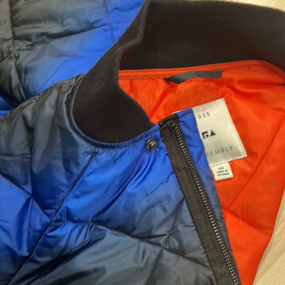Puffer jacket - Picture 7 of 7